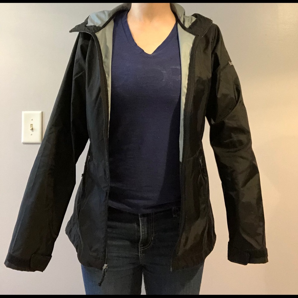 Columbia rain jacket